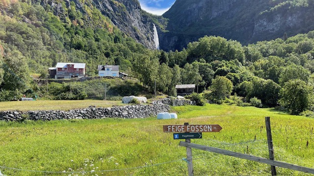 Tur Lusterfjorden rundt onsdag 11 juni 2025